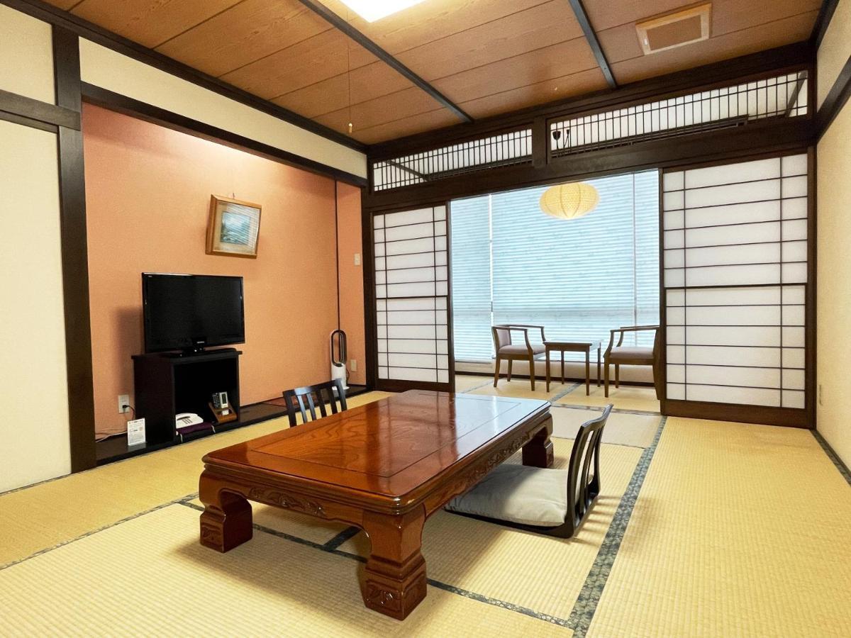 Hotel Yamabuki Komagane Exterior foto
